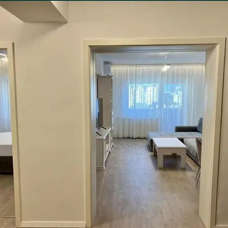 2 Marasti Lägenhet *